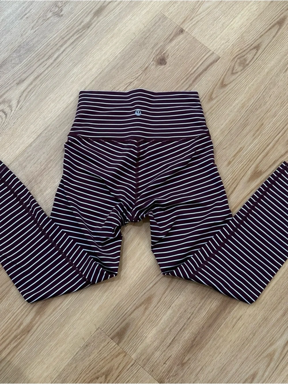 Lululemon Wunder Under Crop High-Rise Burgundy Maroon White Stripes Size 4